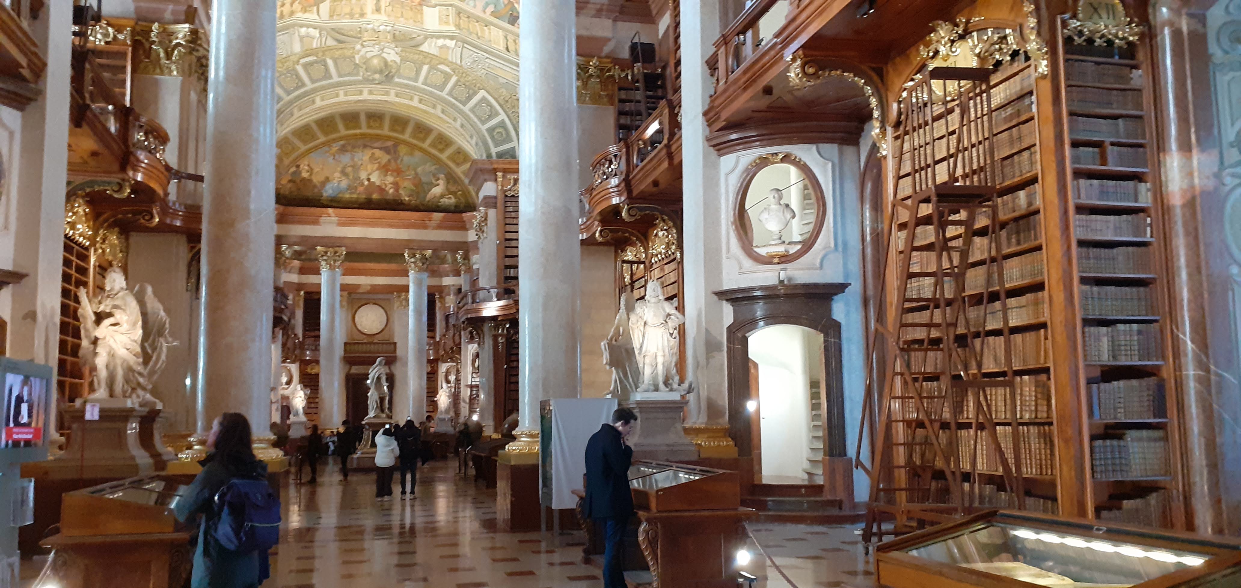 biblioteca